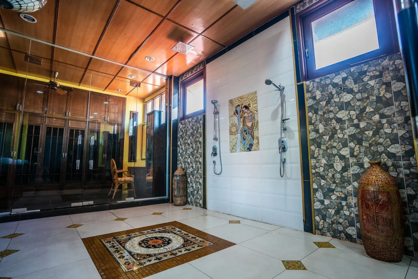 Lost Paradise Resort