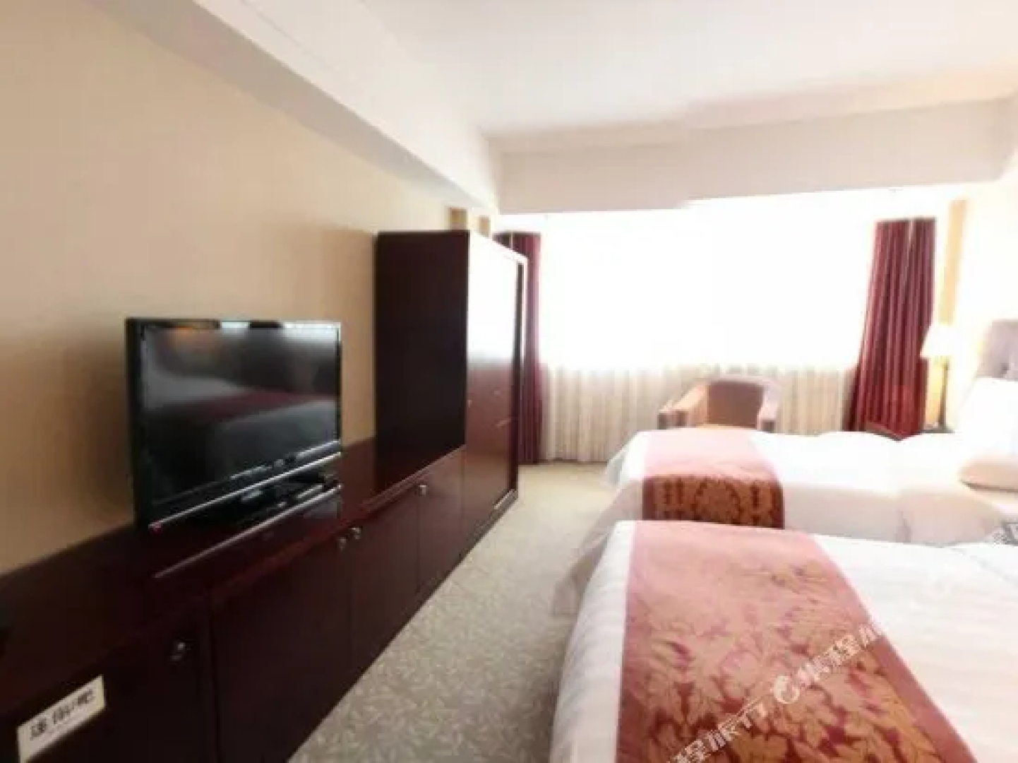 Soluxe YiShui Grand Hotel