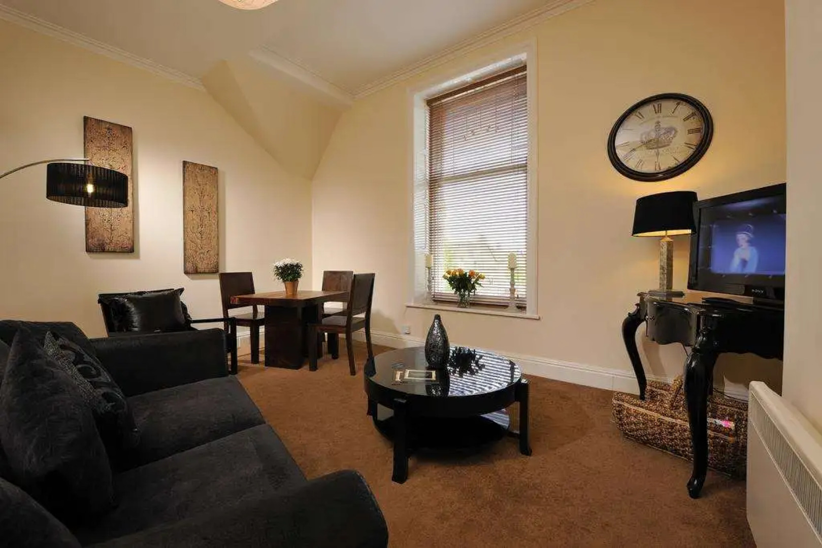 Howarth House Apartments