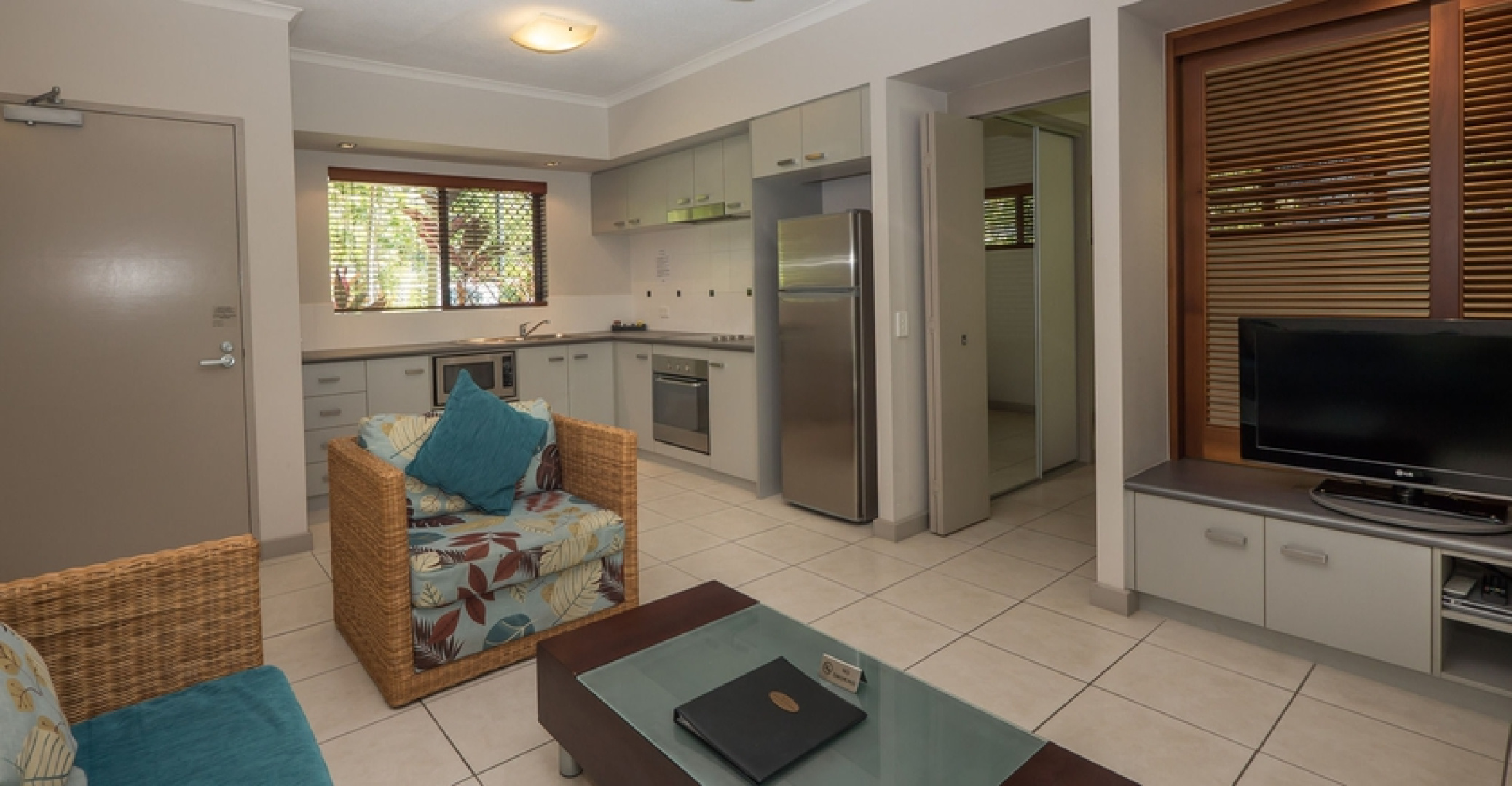 El Nautico Suites