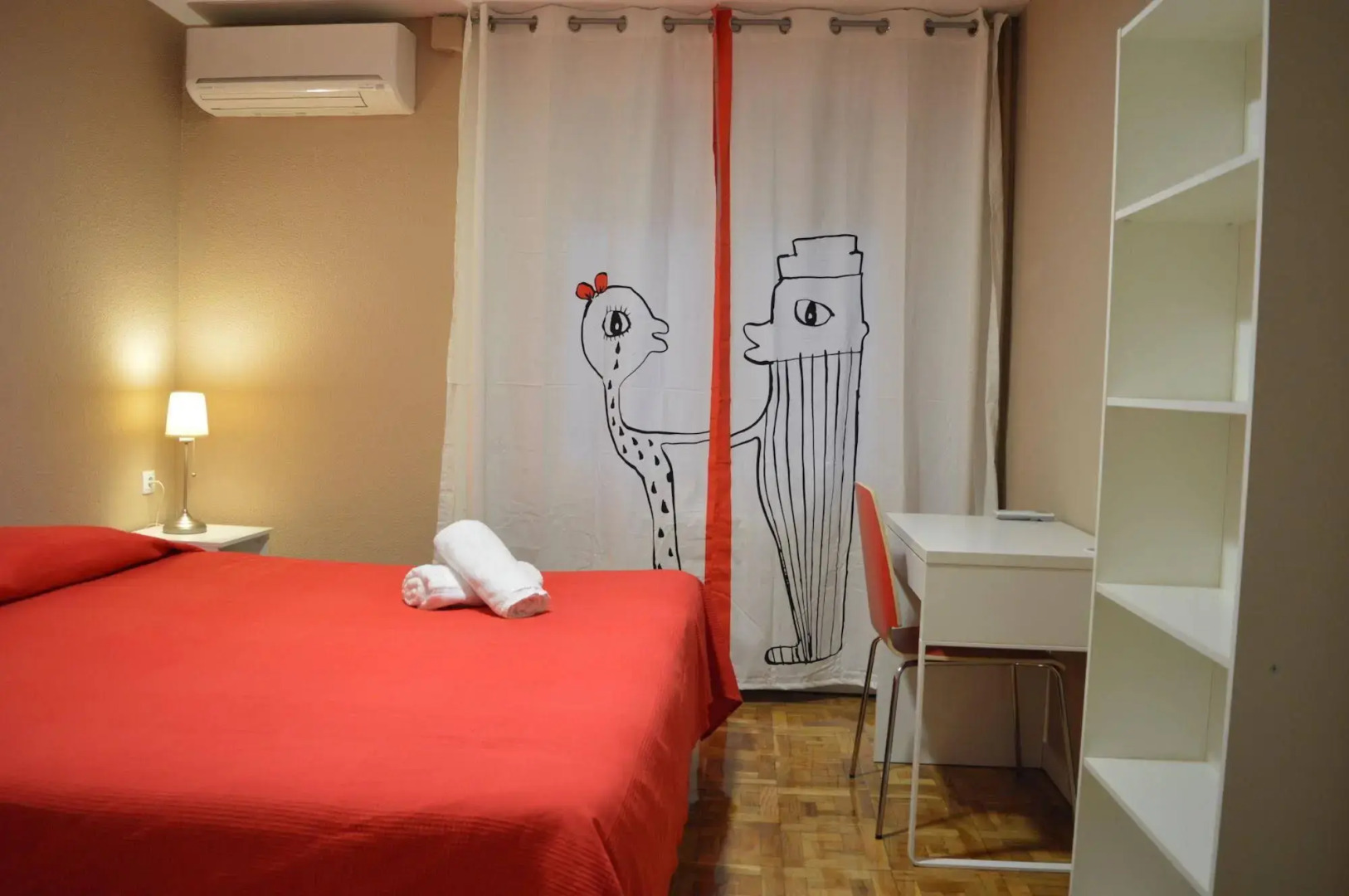 Somnio Hostels