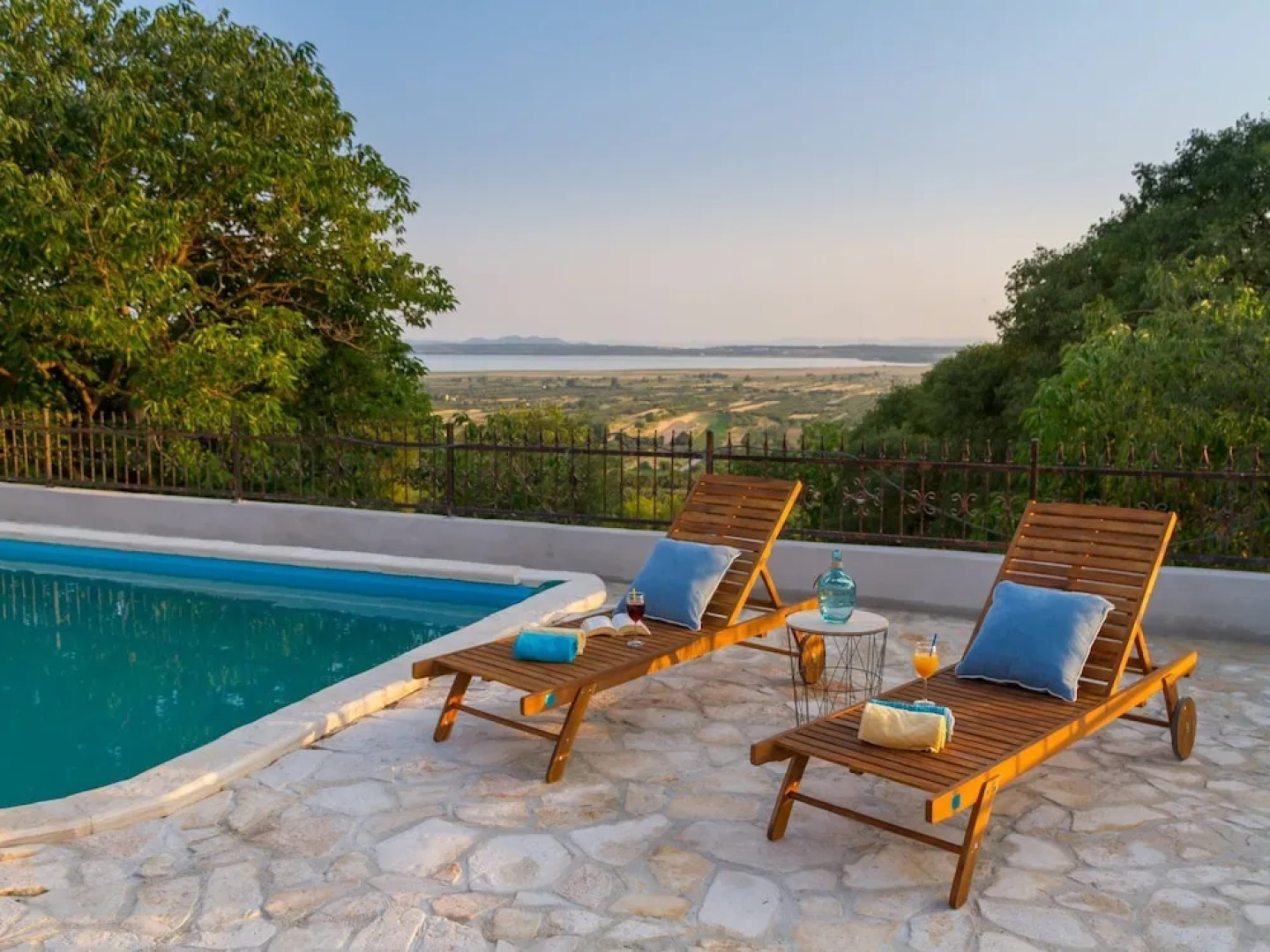 Tranquil Holiday Home in Vrana With Swimming Pool