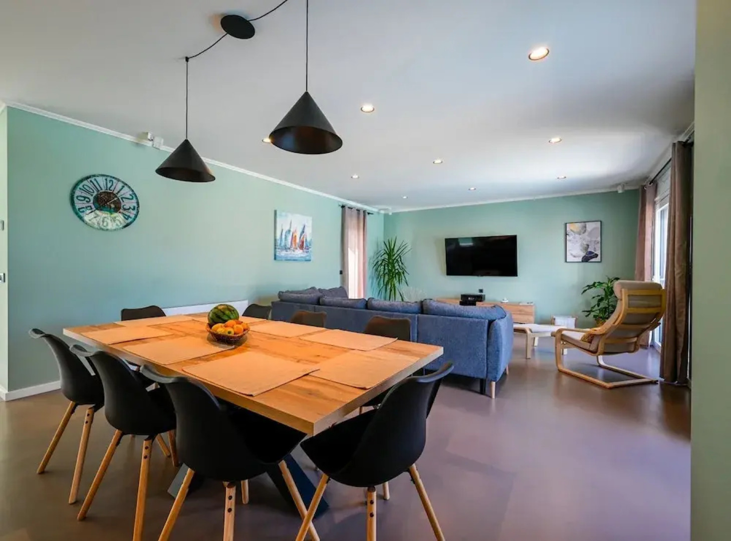 Matohanci Dazzling Villa With Pool