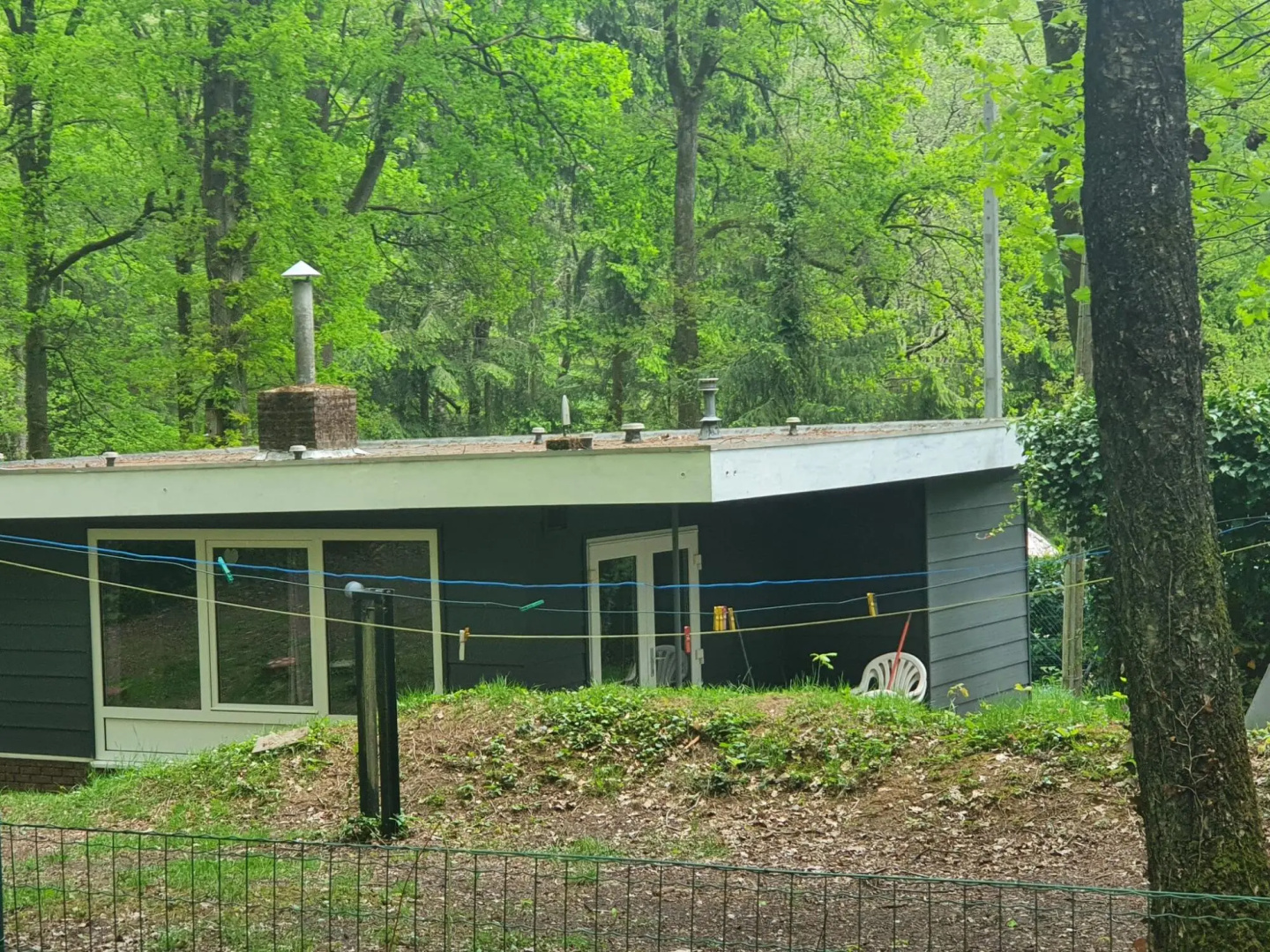 Lanklaar Chalet With Garden