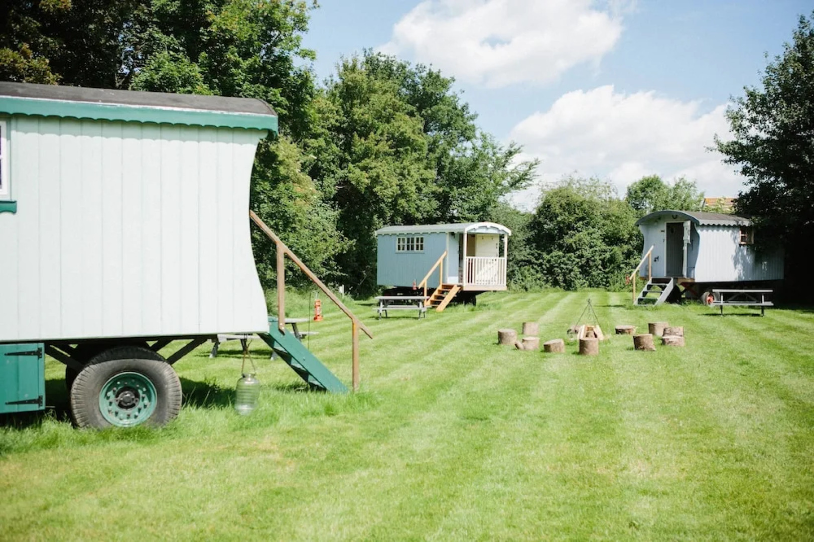 The Cluster @ The Queen - Caravan Park