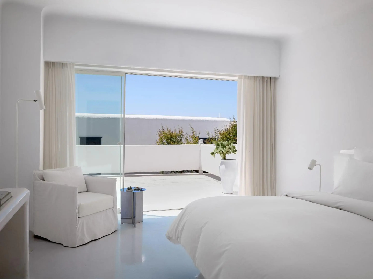 Mykonos Blu, A Grecotel Resort to Live