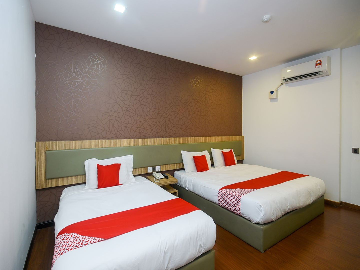 Hotel O agon Inn