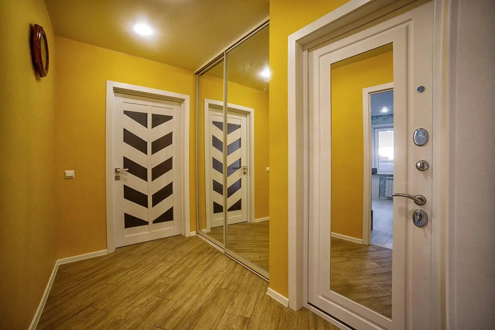 Апартаменты на улице Октябрьской Революции 40