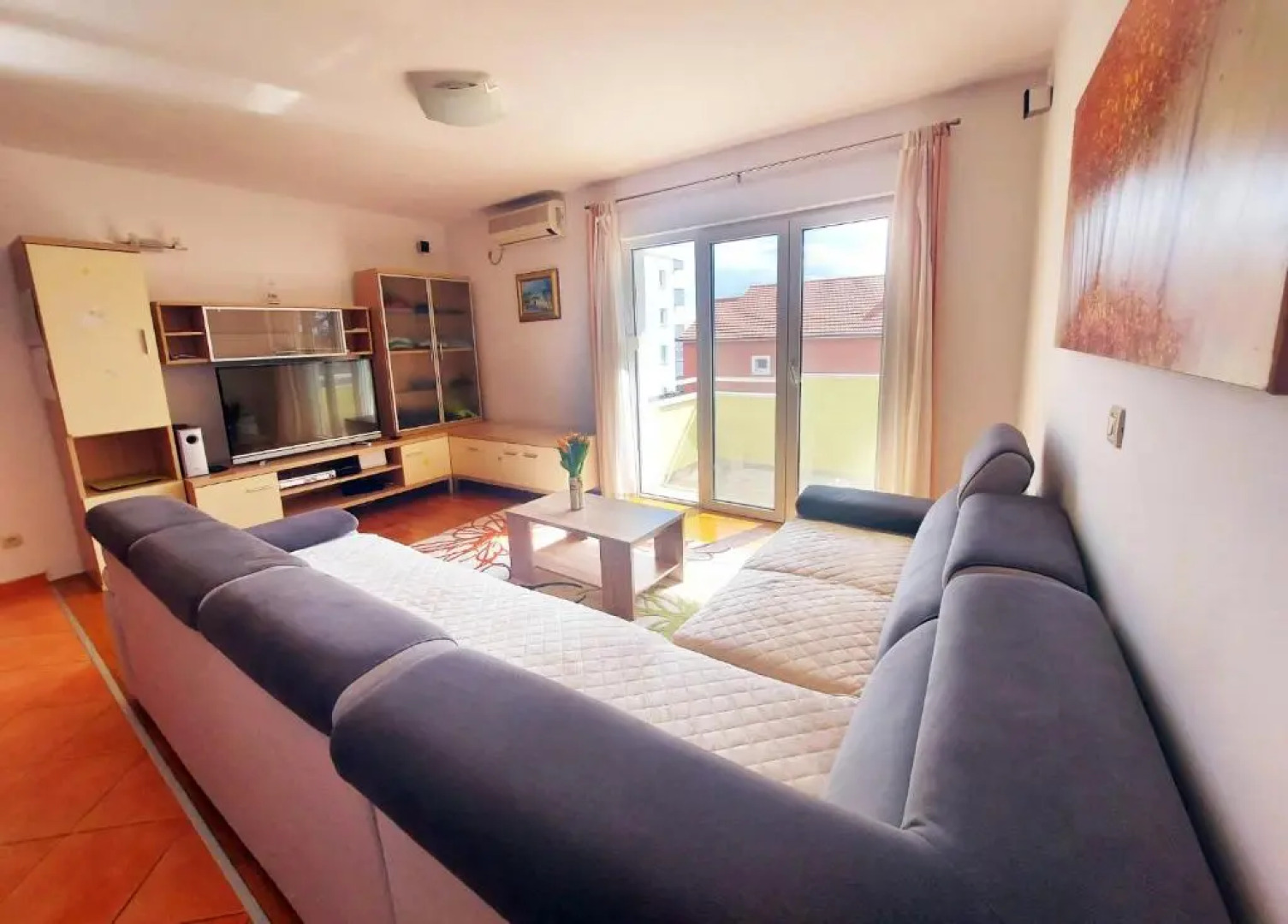 Beautiful villa - private heated pool, parking, BBQ near Split