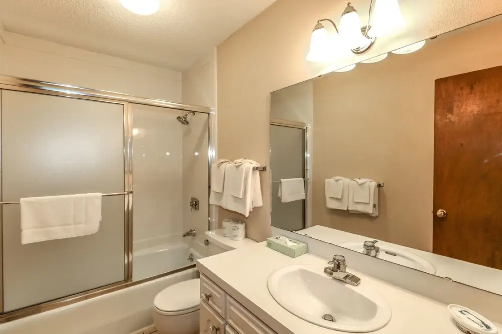 Leganes House Unit 302 2 Bedrooms 2 Bathrooms Home
