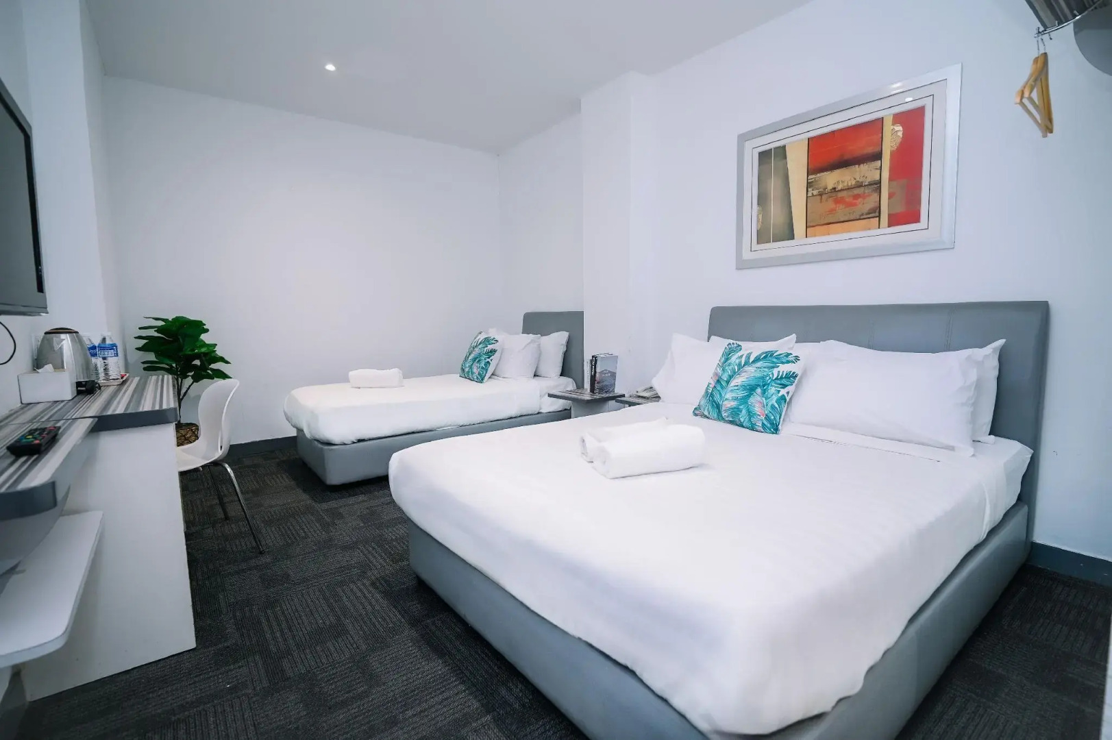 Отель Swing and Pillows — KL Sg Besi