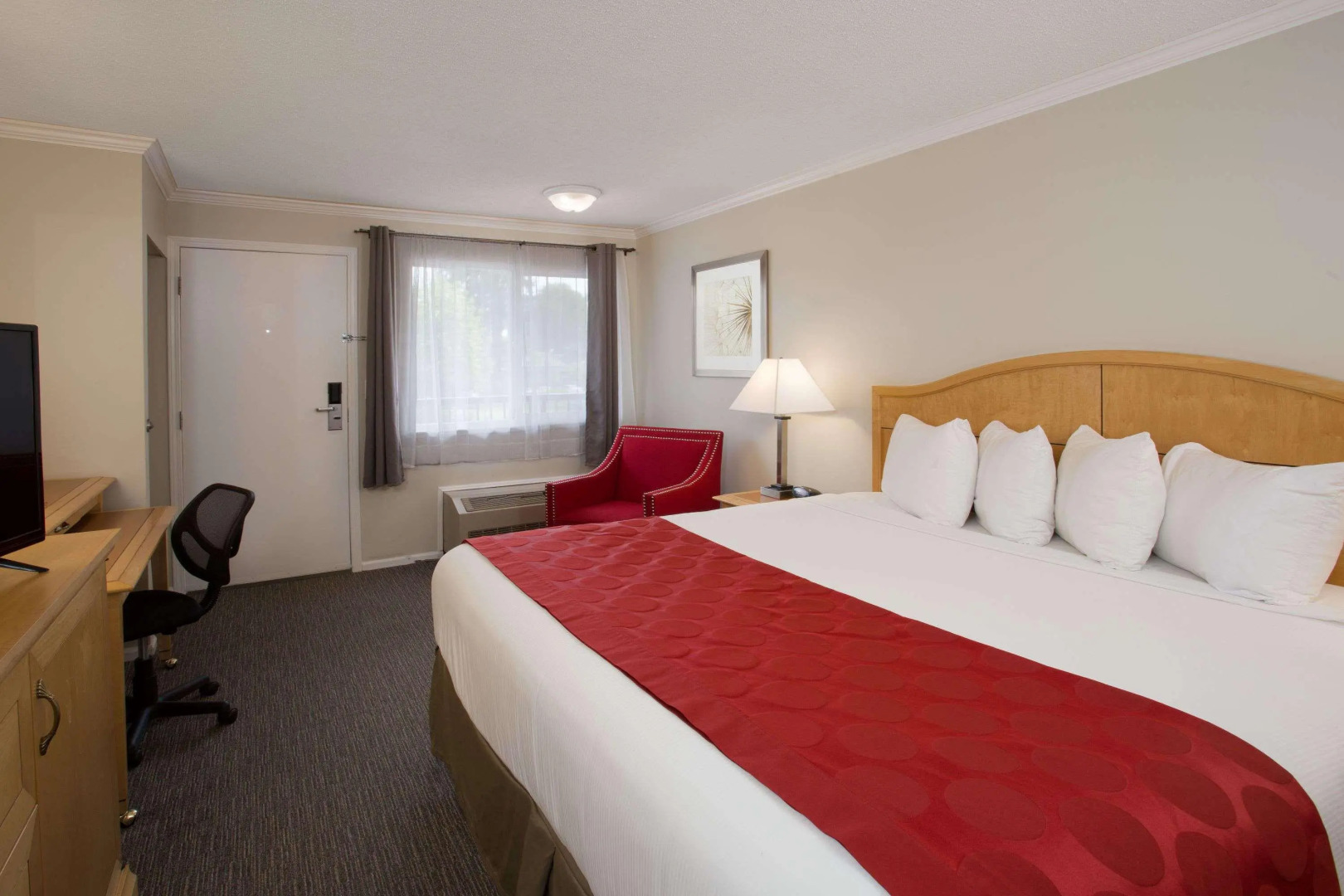 Ramada by Wyndham Duncan Cowichan Valley