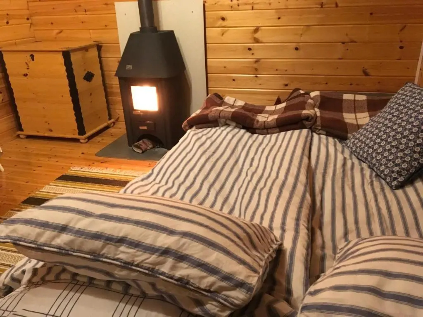 Stuga vid Hedenäsets stencafé