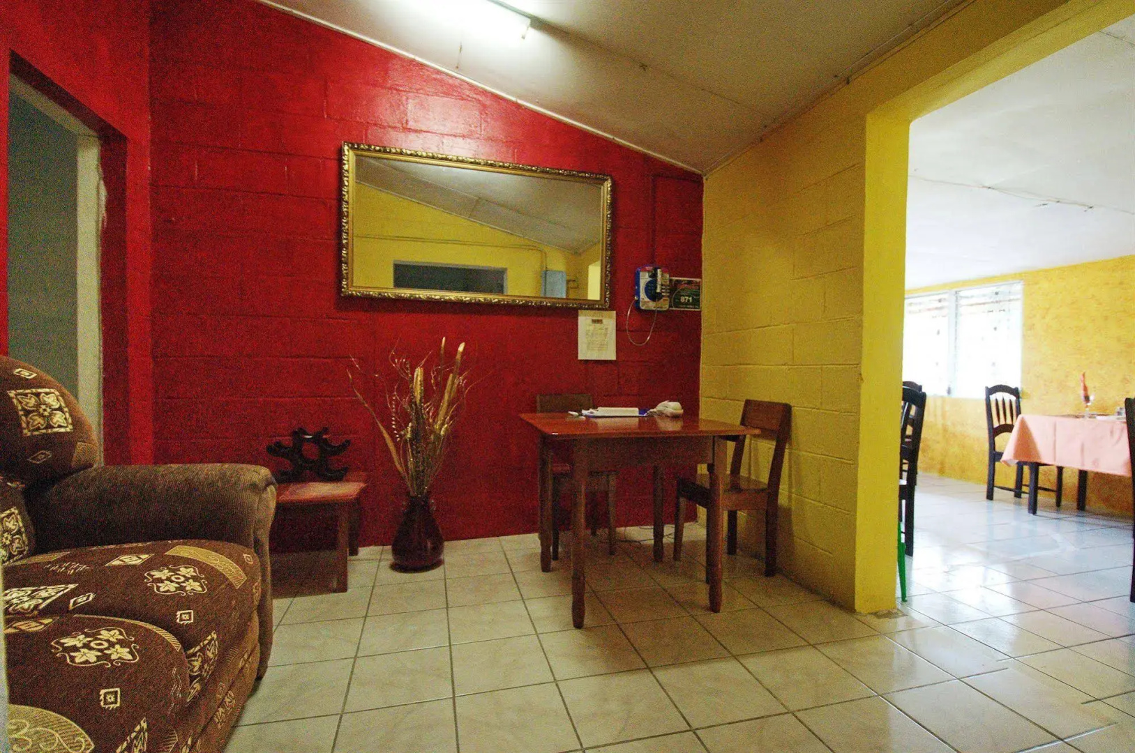 Sky Flower Hotel Belmopan / El Rey Hotel