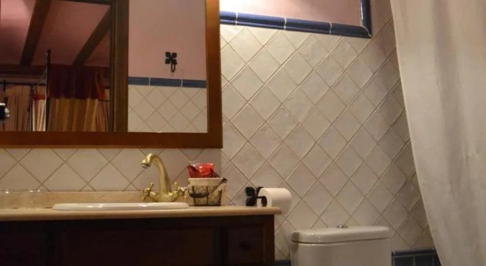 Hotel - Restaurante Prado Del Navazo