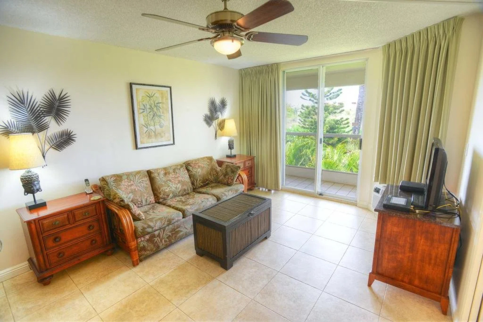 Maui Banyan by Castle Resorts & Hotels