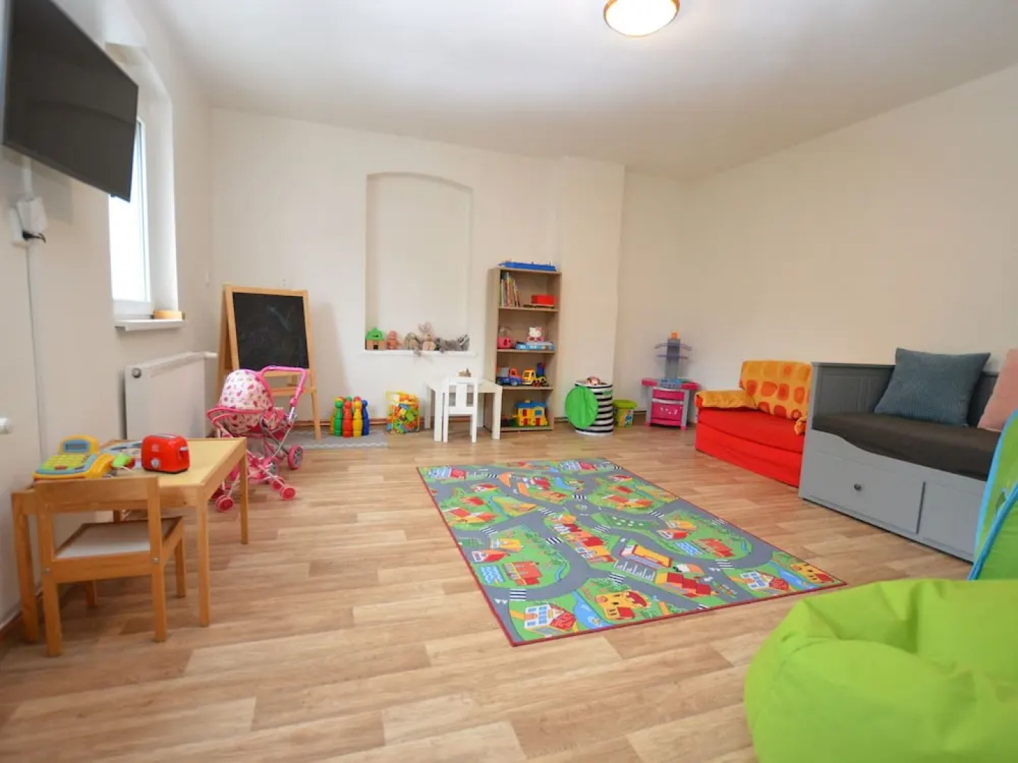 Spacious Cottage With 7 Bedrooms, 3 Bathrooms and Sauna in the Ore Mountains