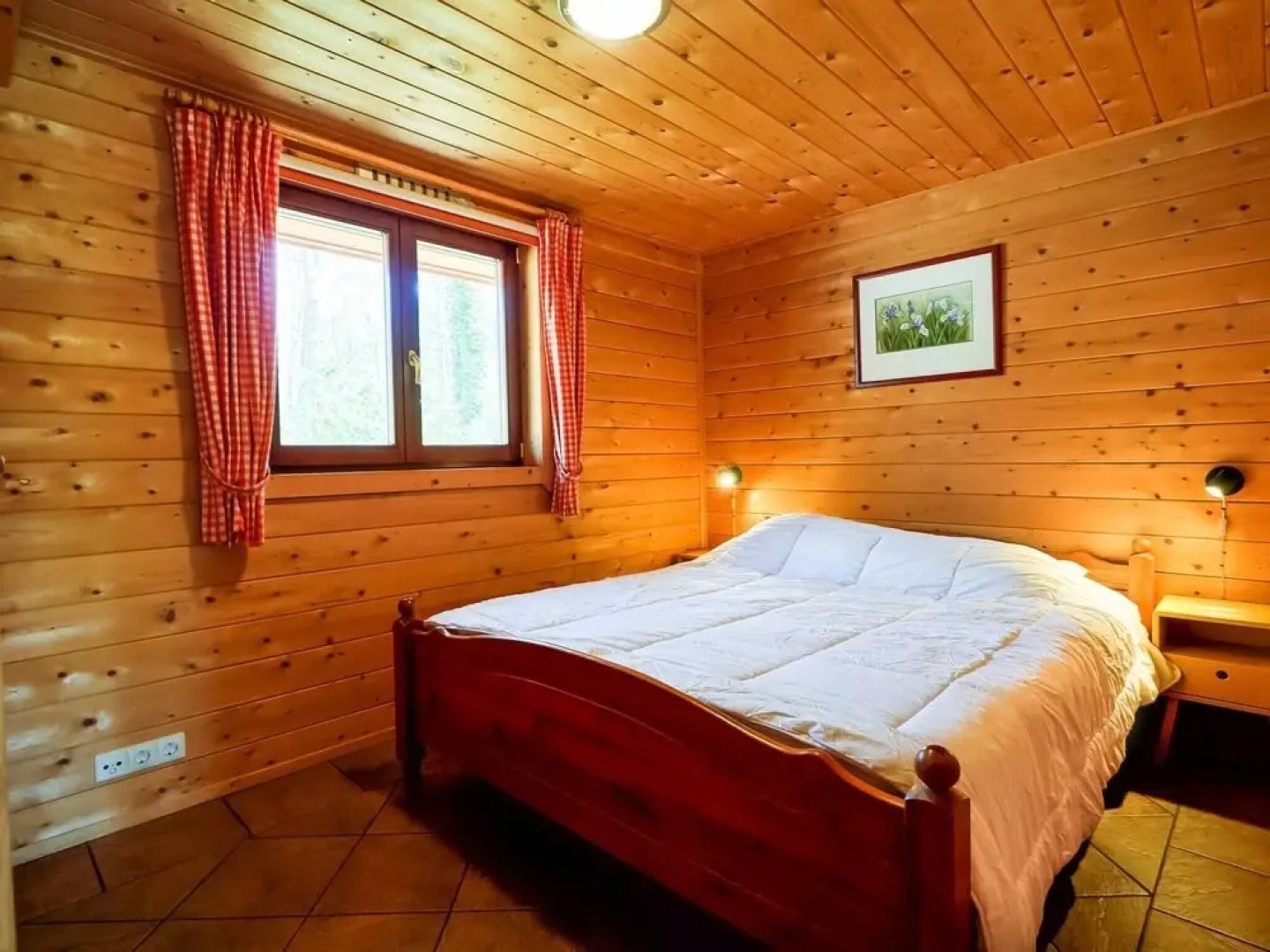 Garden-View Bungalow in Holten near Forest