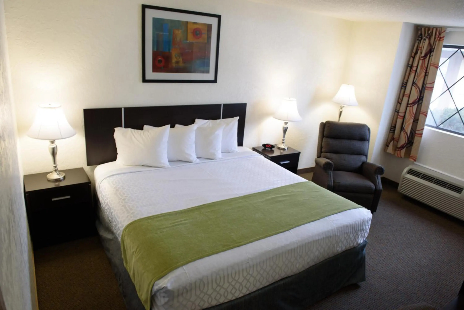 Americas Best Value Inn New Paltz