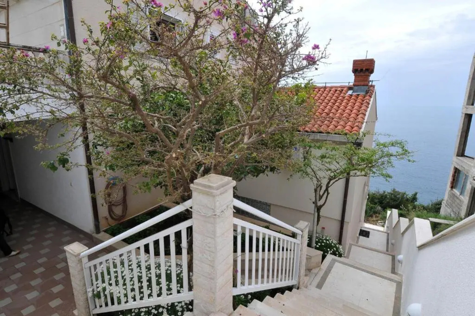 Apartments Bugenvila