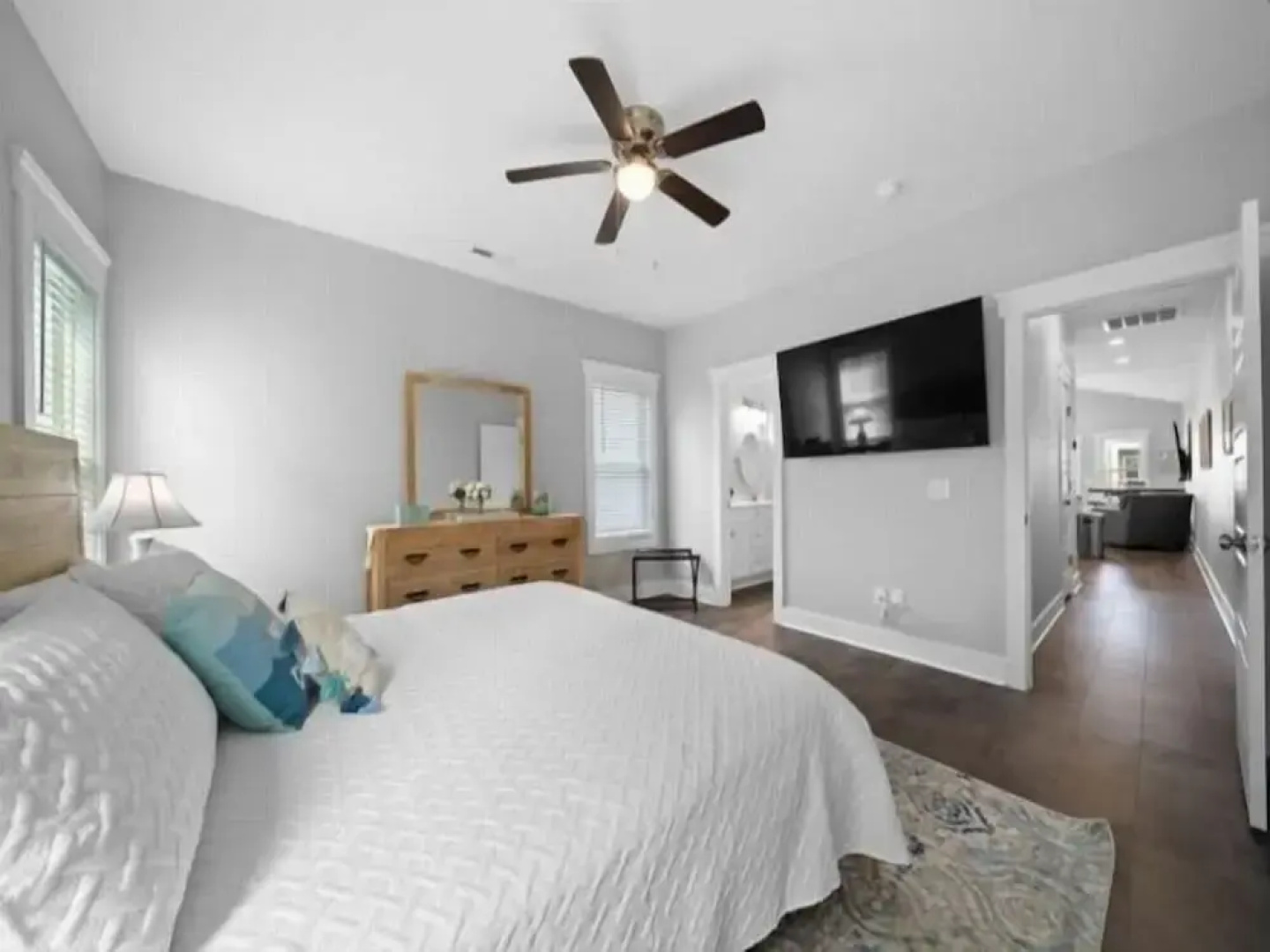 Red Snapper - Amazing New Home Just Two Blocks From The Beach 3 Bedroom Home by Redawning