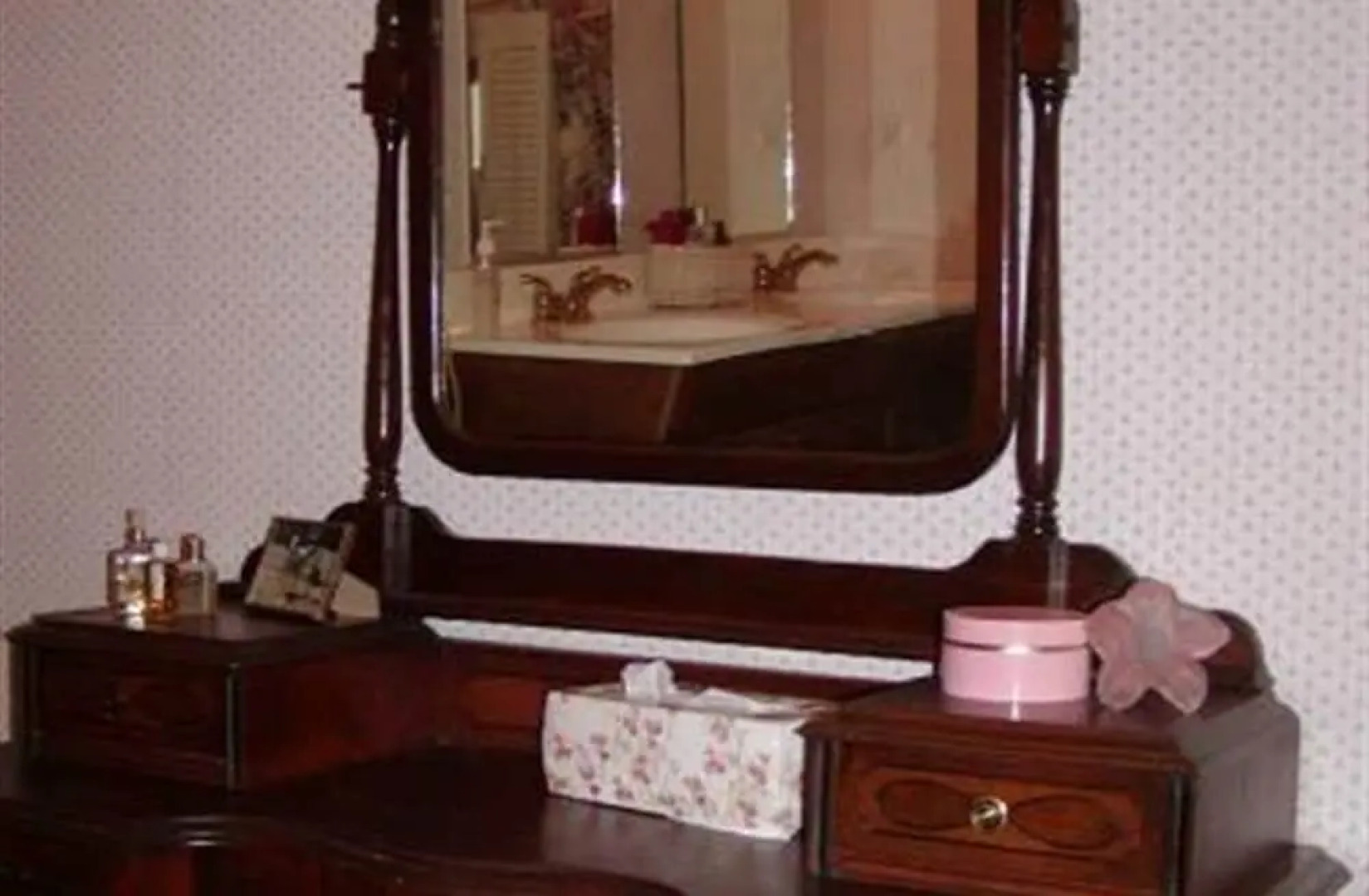 The Inn on the Horse Farm