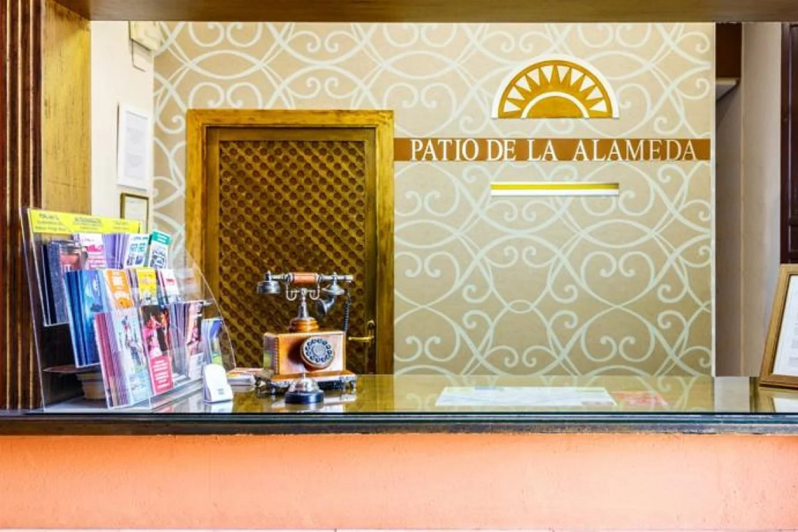 Hotel Patio de la Alameda