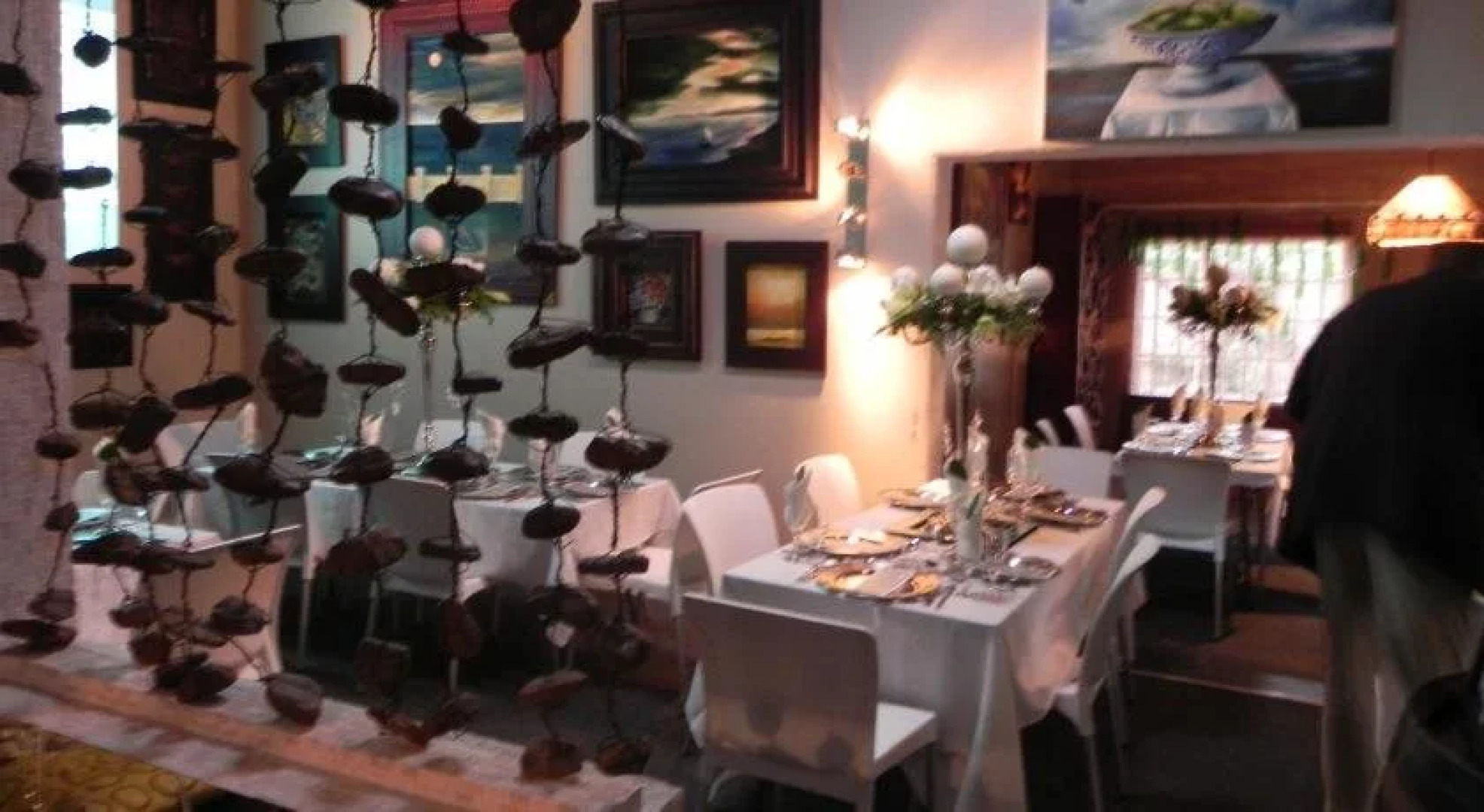 44 On Ennis Guest Lodge and Restaurant