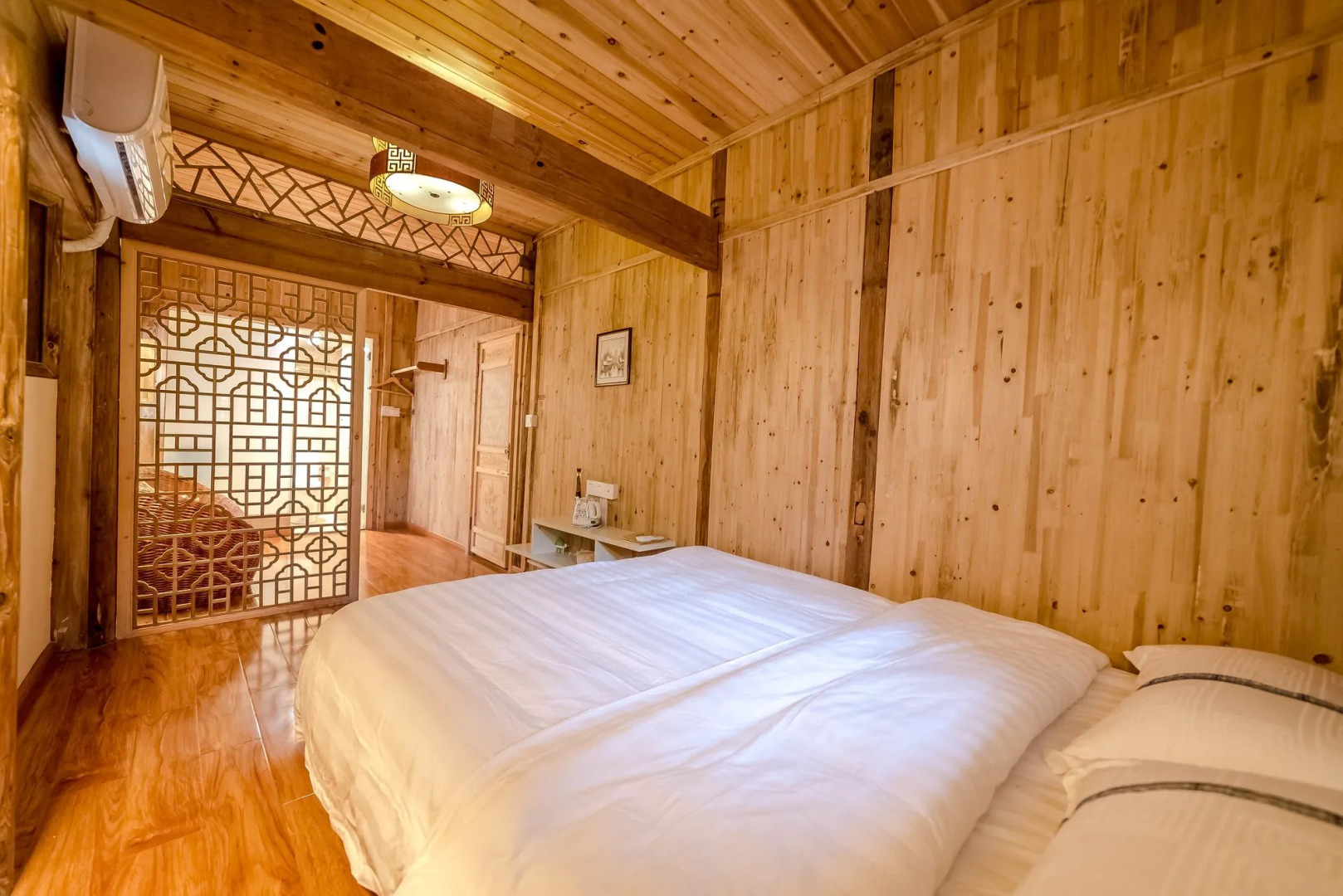 Moran huishe Travelling With hotel