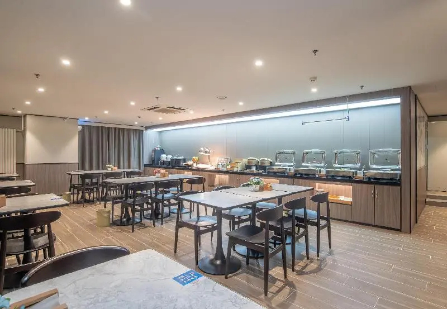 Hanting Hotel (Hebi Yulong Love City)