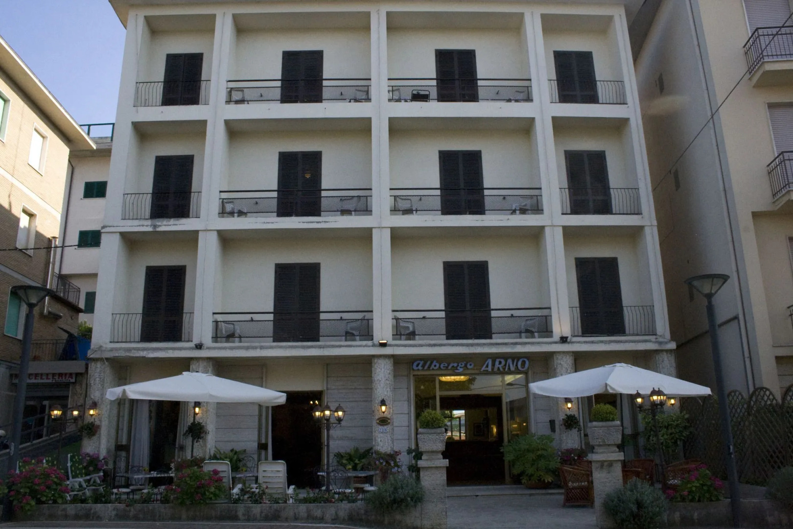 hotel arno