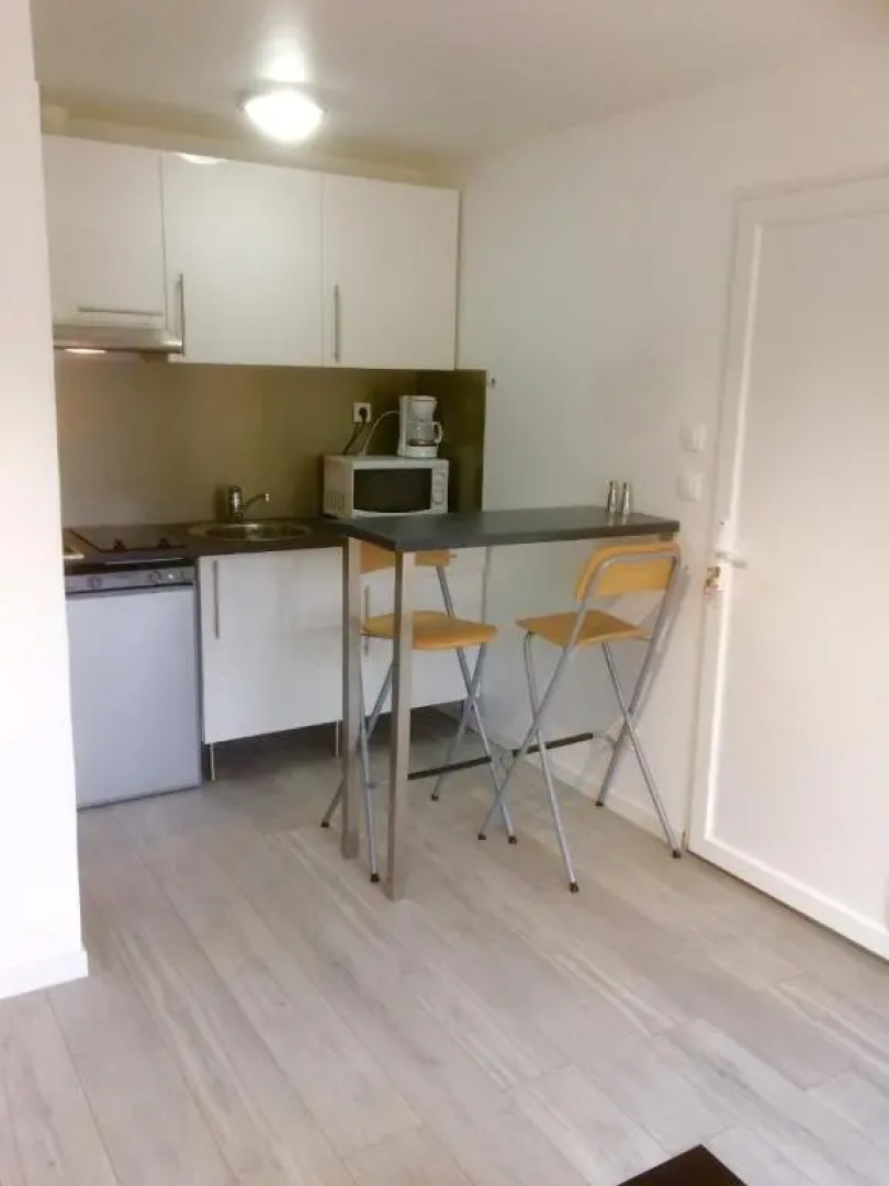 studio dans la pinede L isle sur la sorgue