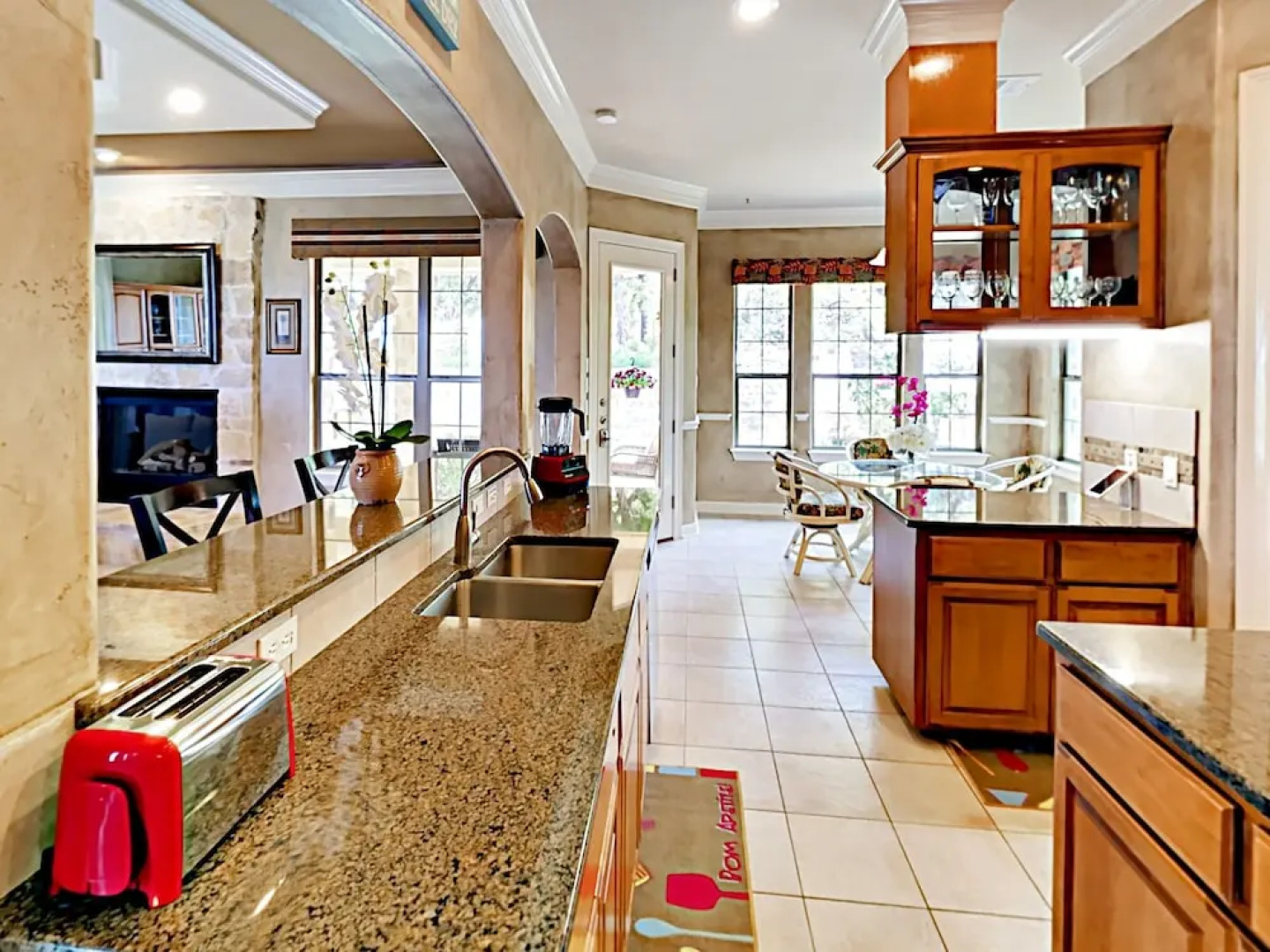 8413 Leander - 4 Br Home