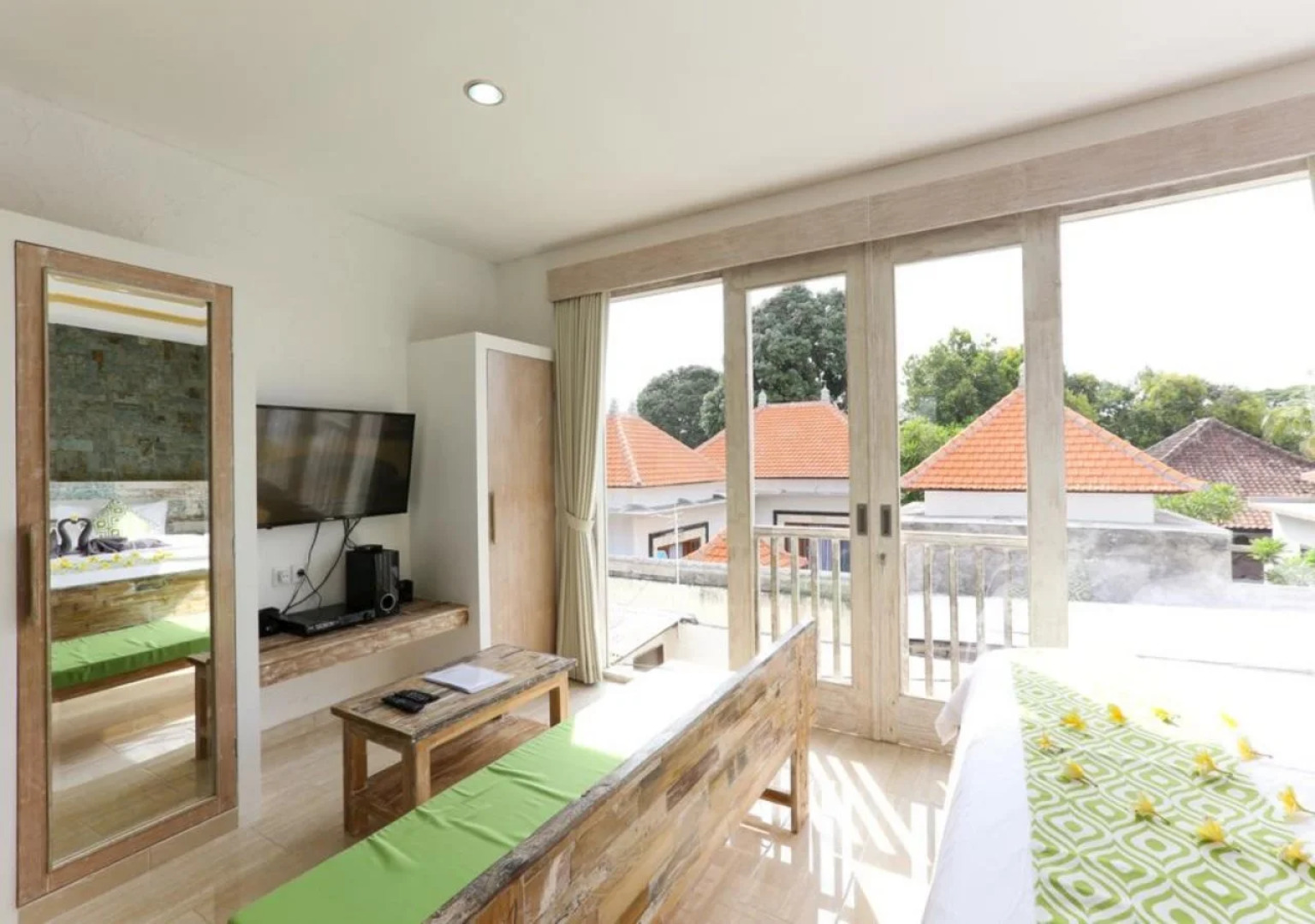 Green Studio Apartment Sanur