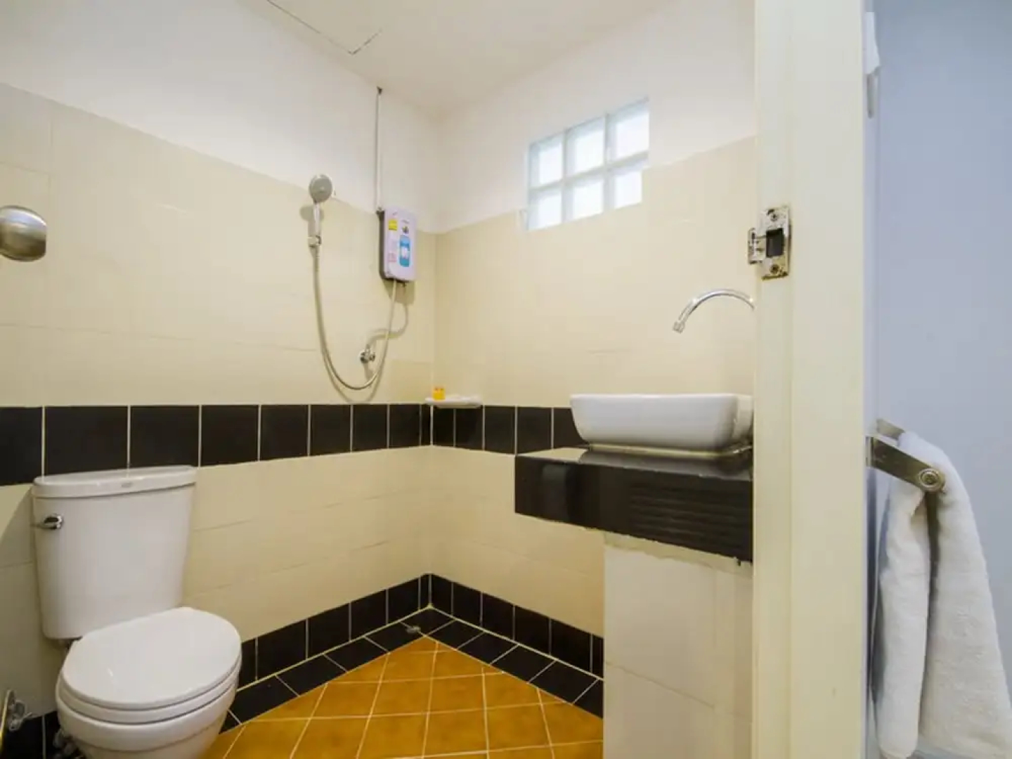 Baan Plaifun Pool Villa By Pinky