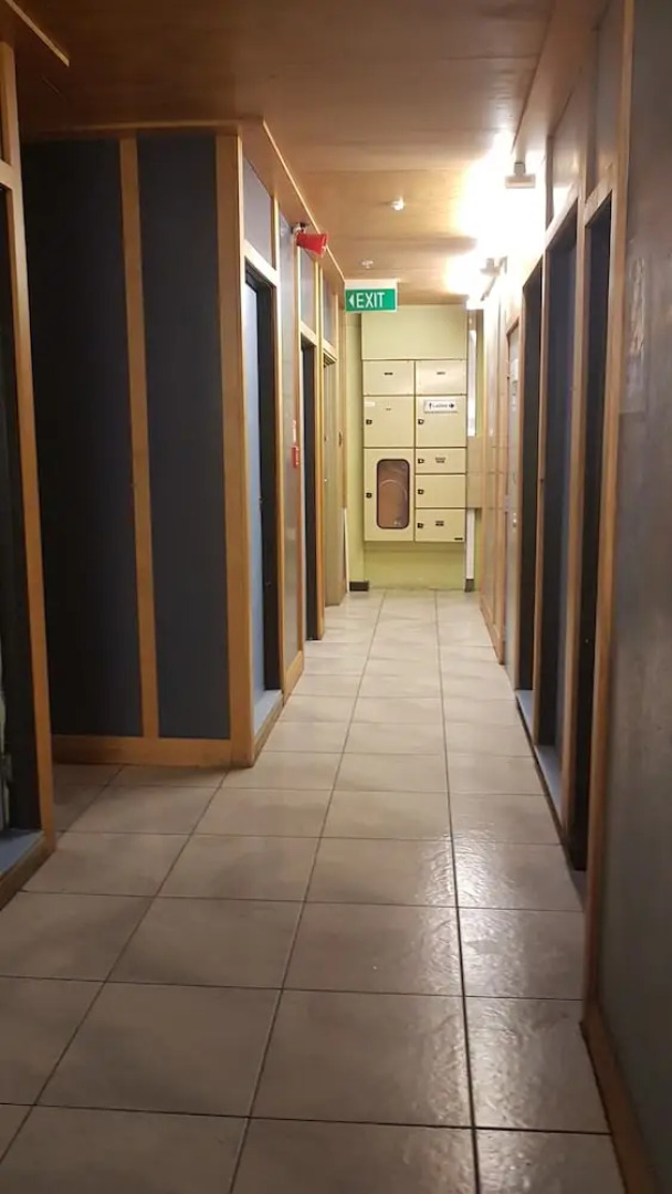 Wild Zebra Backpackers