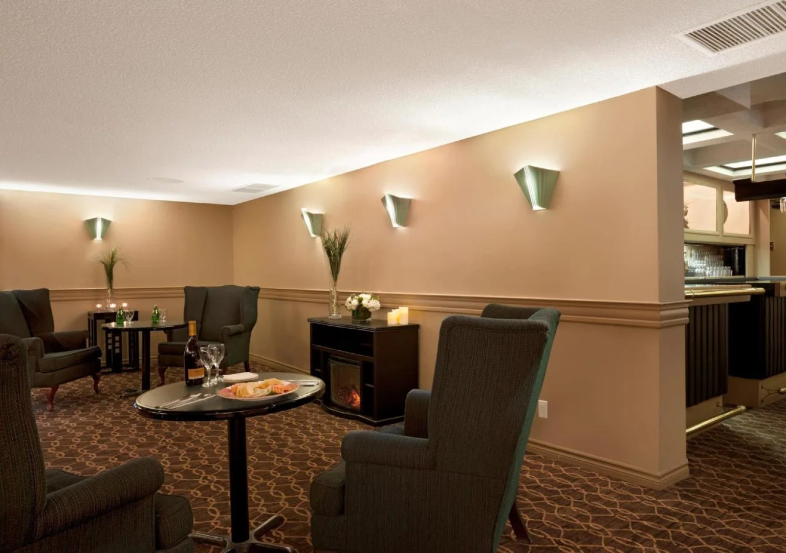 Travelodge by Wyndham Ottawa West