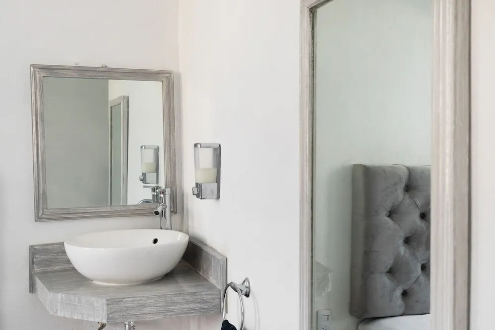 Capital O Hotel Vivanta