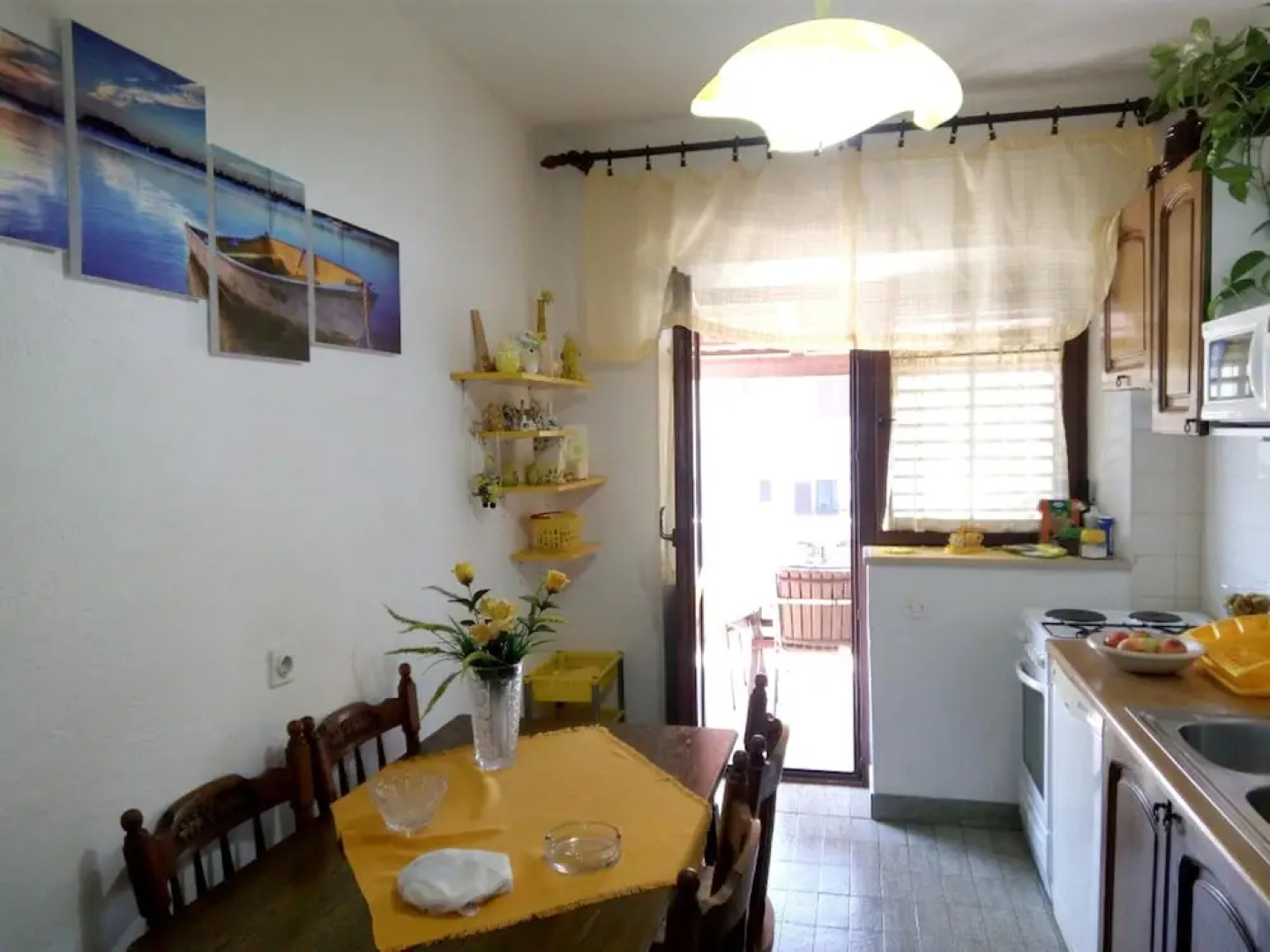 Apartment With 2 Bedrooms in Supetar, With Wonderful sea View, Furnish