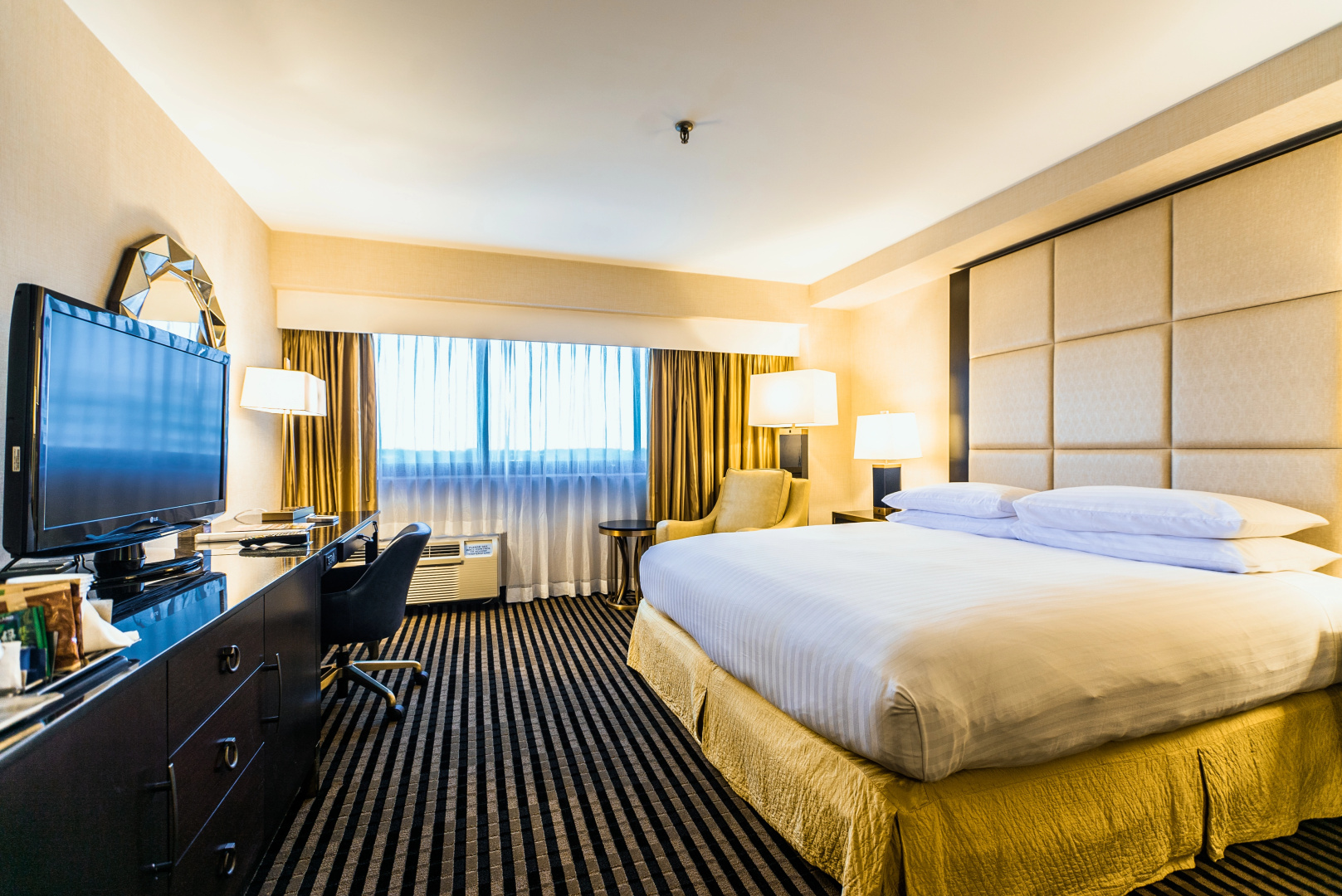 APA Hotel Woodbridge