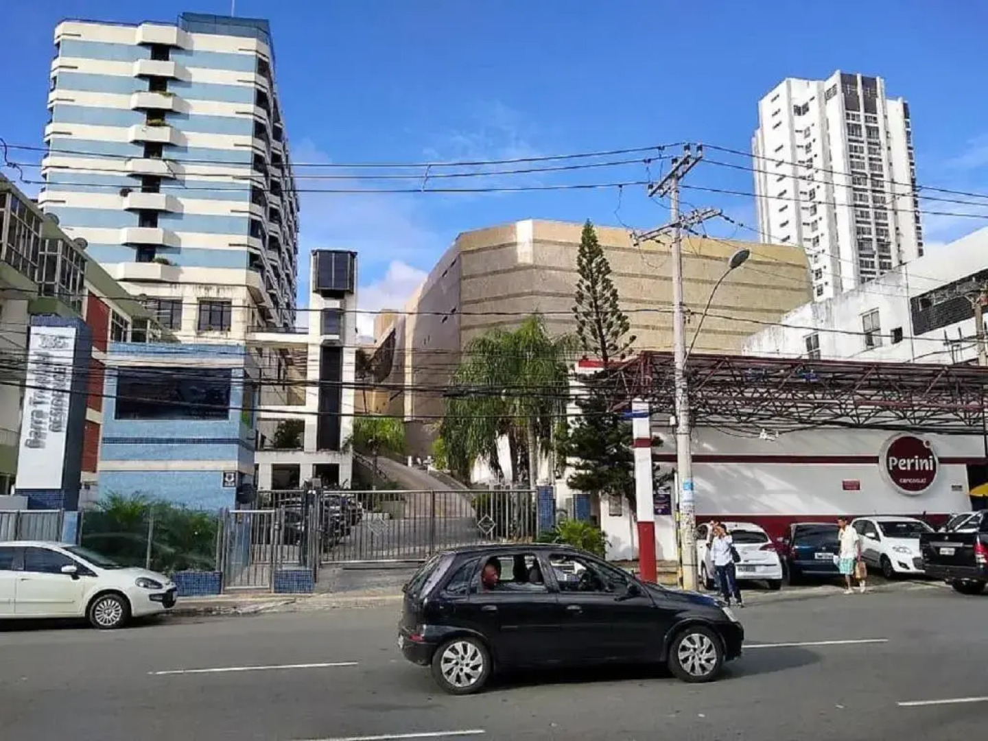 Condomínio Edifício Barra Tropical Residence