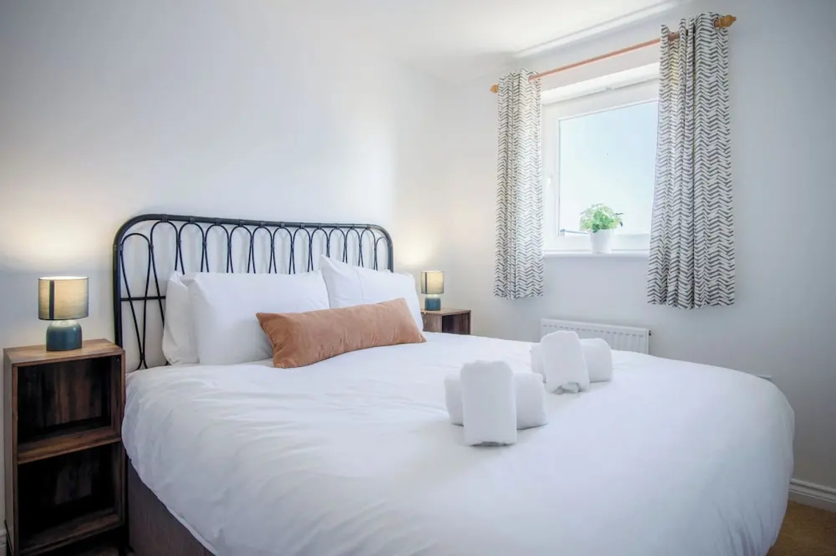 Swn Y Mor - 4 Bedroom - Llanelli