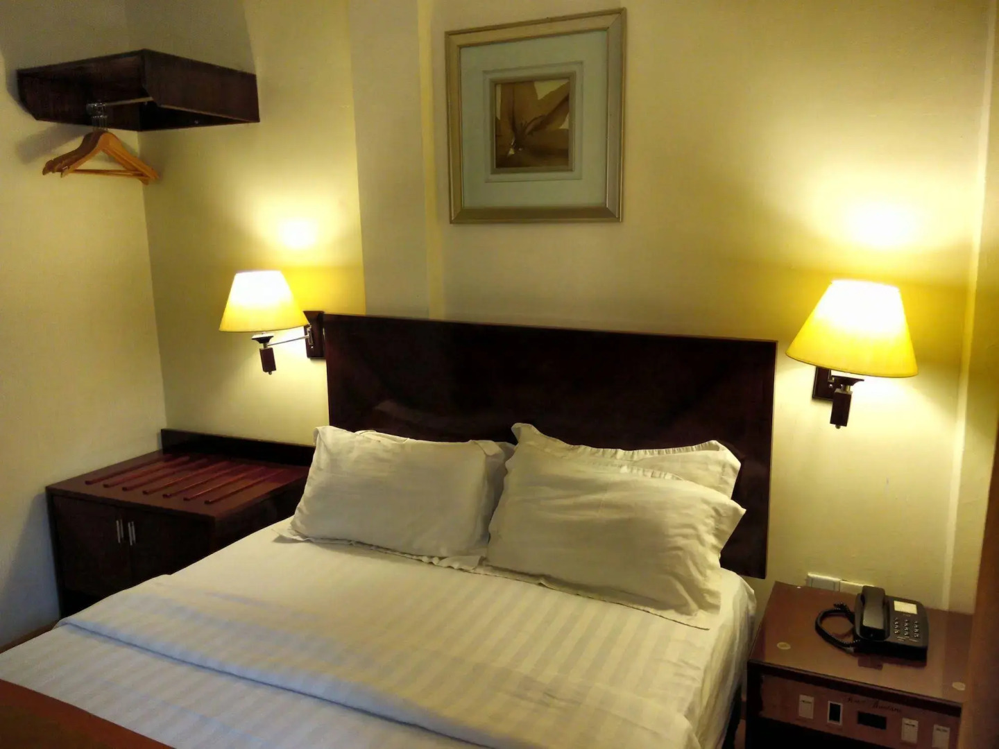 Capital O 89658 Bustani Hotel