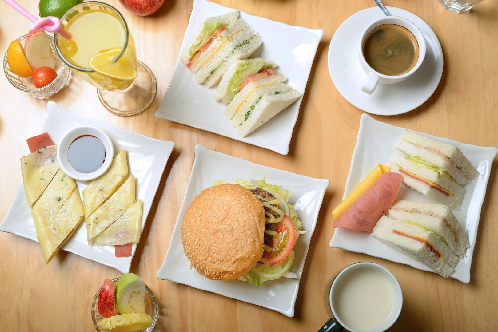 Park City Inn & Hostel - Yonghe Taipei