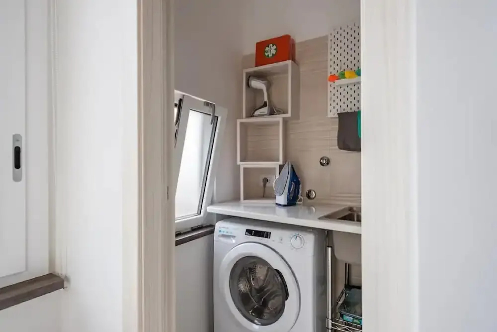 Beautiful Modern Apartment in Inland Sicily, Italy