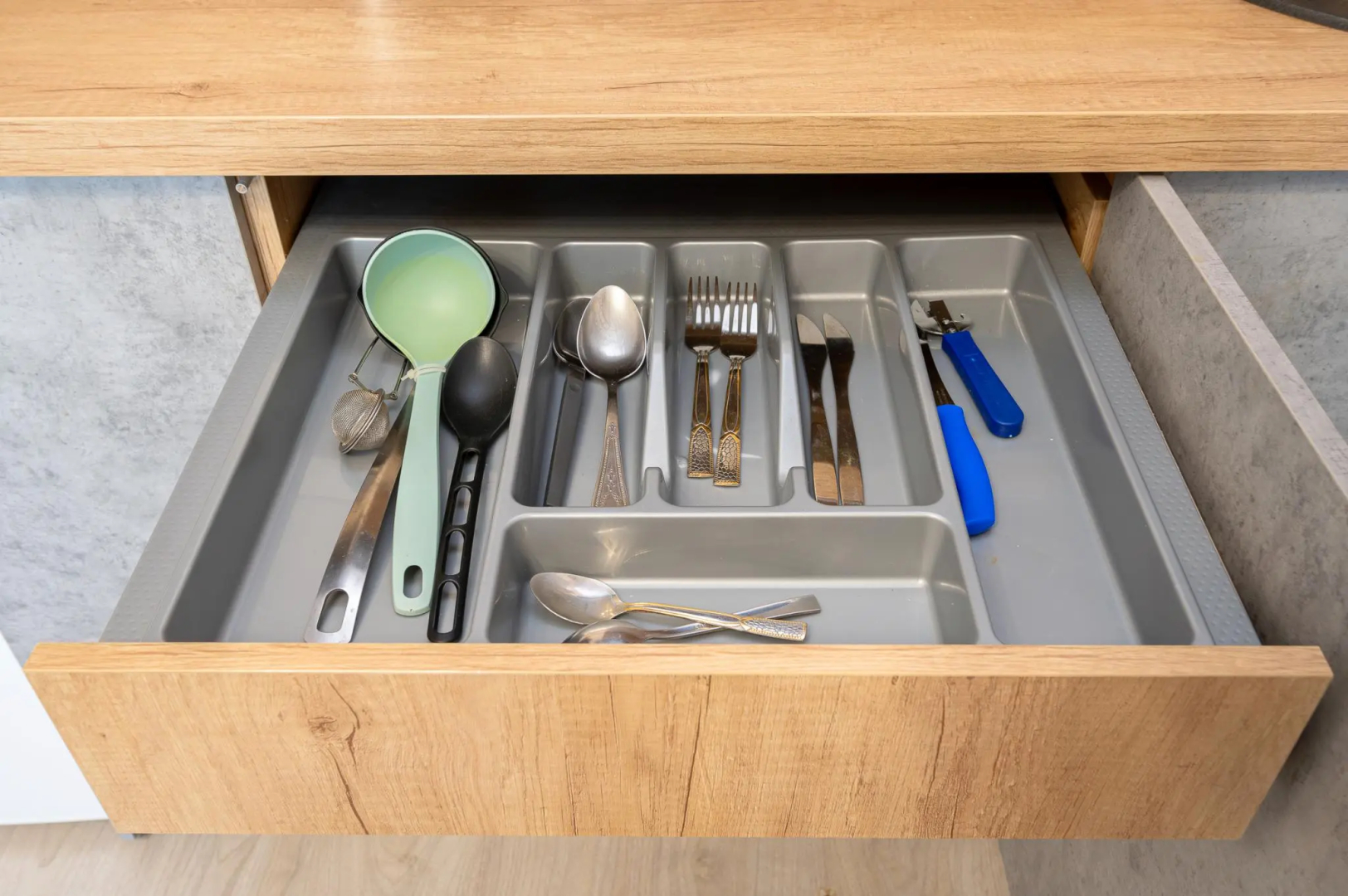 Ава Салют SyncotelHome (СинкотельХоум)