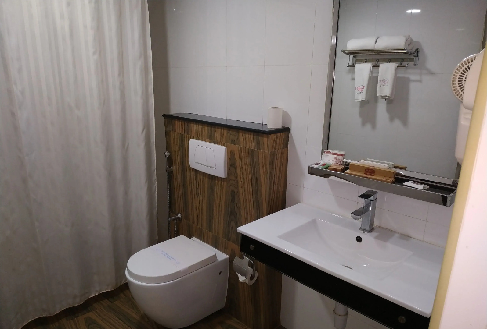 Hotel KGA Elite Continental