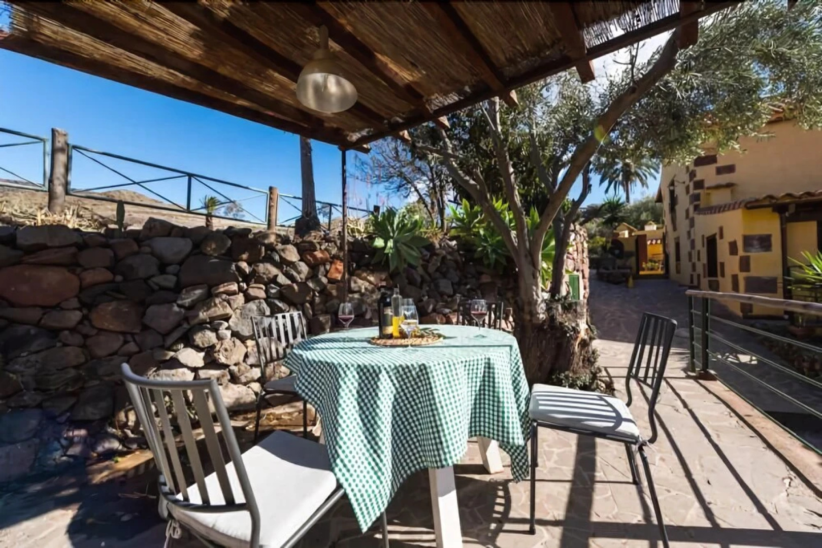 Bohemian Hideaway - La Labranza