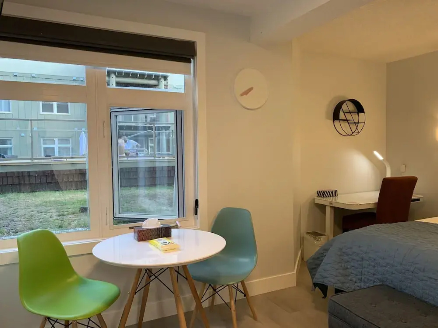 A Lovely Studio with Full Kitchen & AC