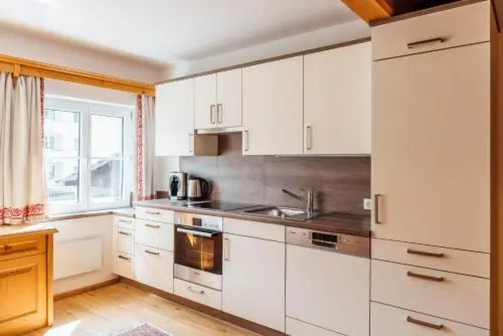 Private Suite Binder